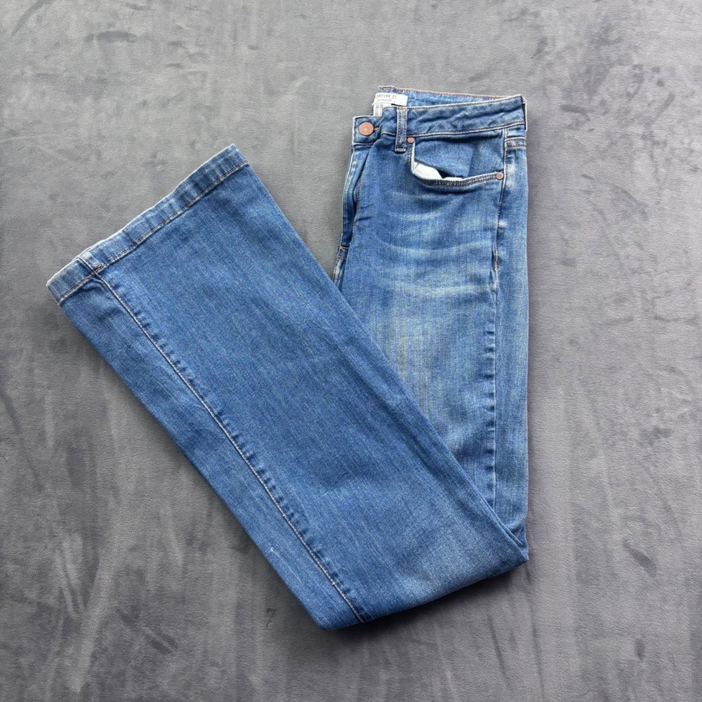 Forever 21 Flare Jeans Medium Wash High Rise Denim Blue Size 29